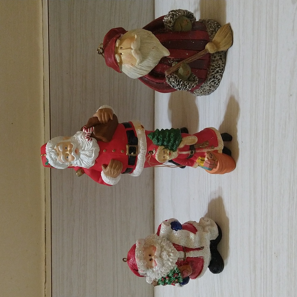 Vintage Lot of 4 Miscellaneous Santa Christmas Ornaments